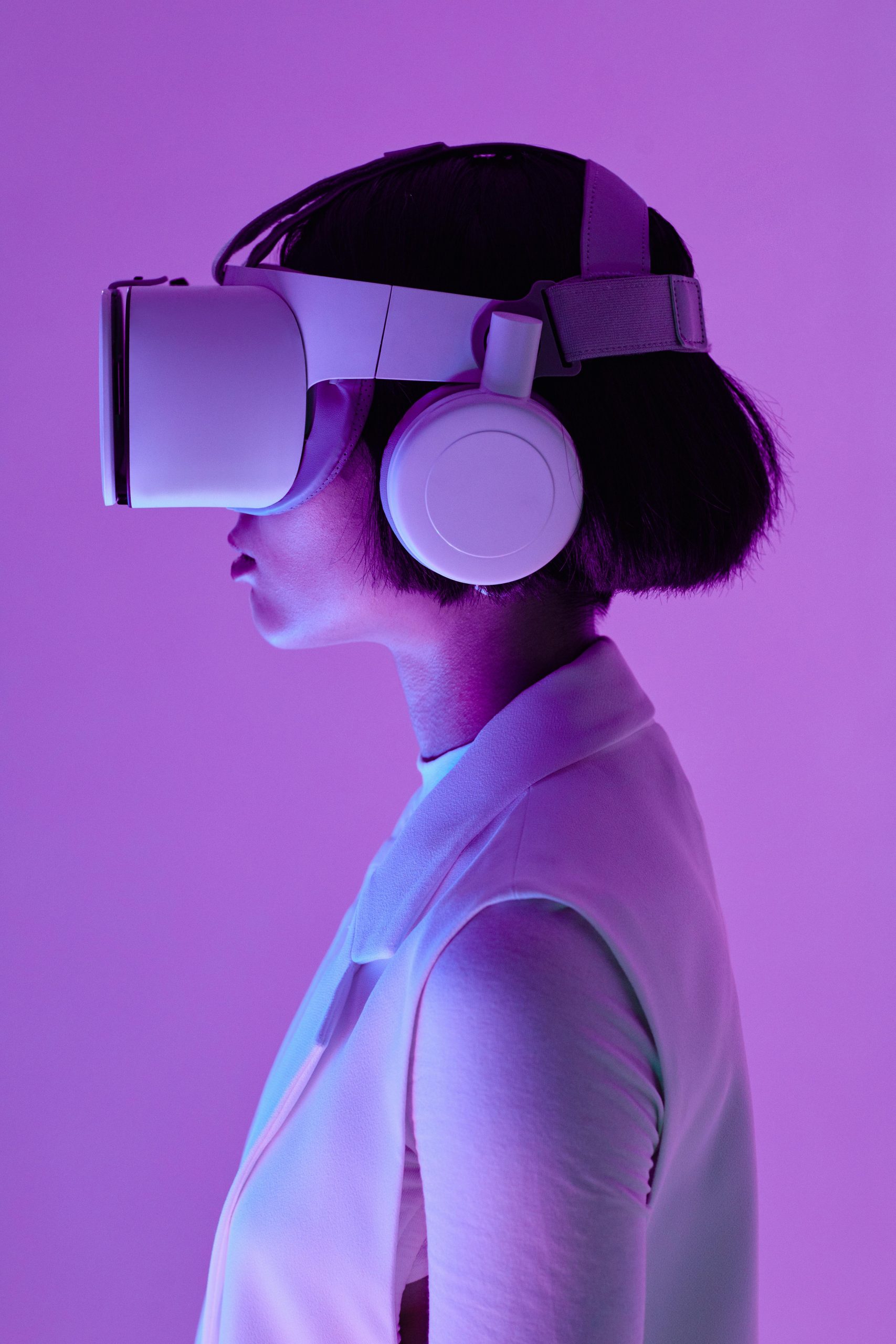 Why nobody use AI to replace execs?